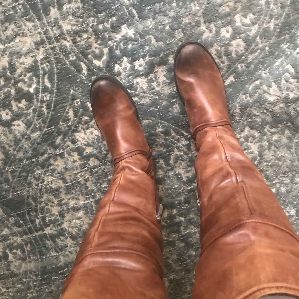 Vince Camuto over knee saddle leather 7.5